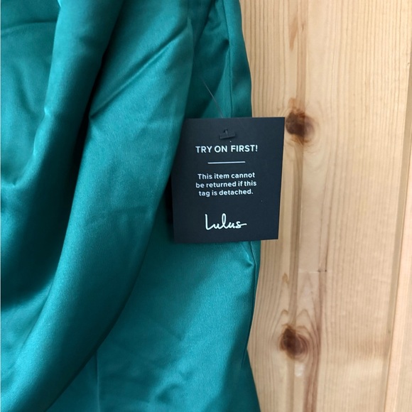 NWT Lulus Treat Me Good Emerald Green Satin Cowl Neck Tulip Mini Dress - Picture 5 of 12